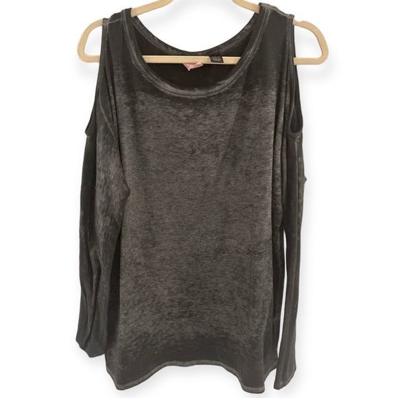 BKE Women’s Blouse with Cut Out Shoulders‎ Size M - Picture 1 of 4